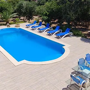  Villa Stunning With Pool, Table Tennis, Table Soccer And A Pool Table Malta
