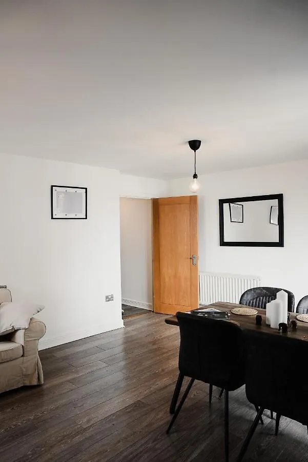 2 Bed River View Greenwich London Apartment